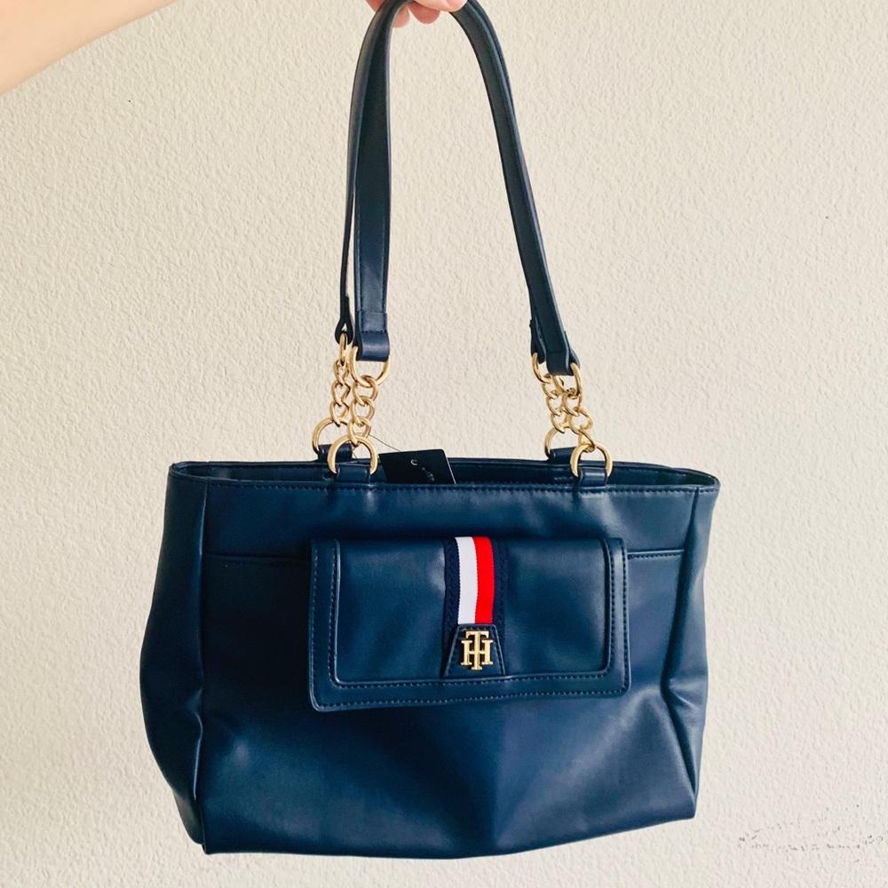 BRAND NEW TOMMY HILFIGER PURSE
